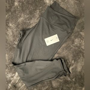 Nike yoga pants
